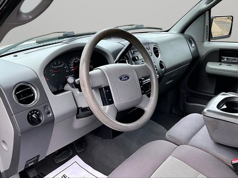 Used 2004 Ford F150 XLT image 19