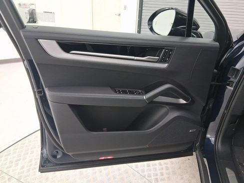 New 2026 Porsche Cayenne E-Hybrid image 22