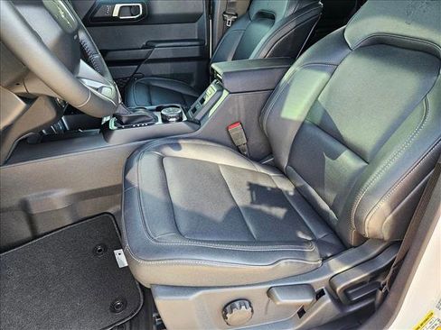 New 2025 Ford Bronco Big Bend image 4