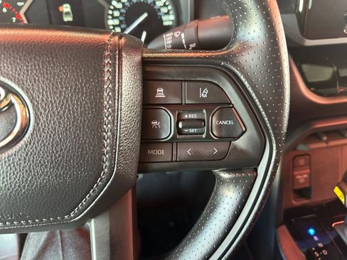 New 2026 Toyota Tundra SR5 image 18