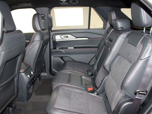 New 2026 Ford Explorer ST w/ Sun And Sound Package image 20