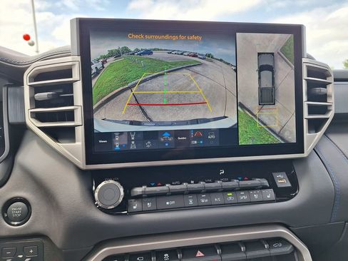 New 2026 Toyota Tundra Platinum AWD/4WD image 22