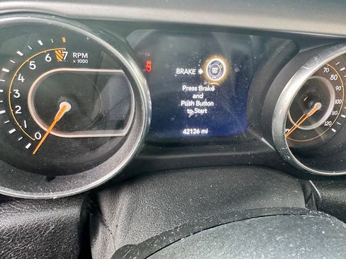 Used 2021 Jeep Wrangler Unlimited Sport AWD/4WD image 11