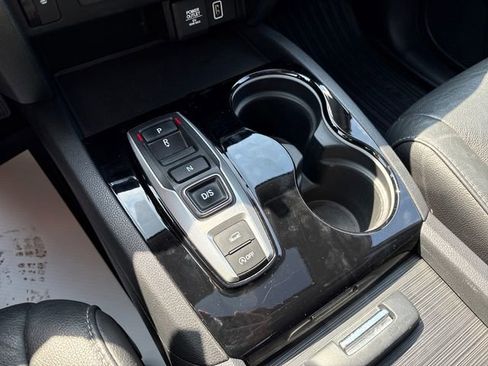 Used 2021 Honda Pilot Touring image 19