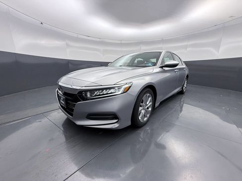Used 2020 Honda Accord LX image 3