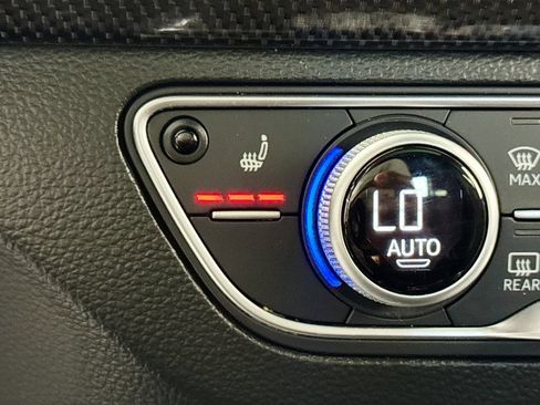 Used 2022 Audi SQ5 Premium Plus w/ Premium Plus Package AWD/4WD image 26
