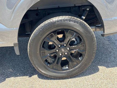 Used 2022 Ford F150 Lariat w/ Equipment Group 502A High AWD/4WD image 9