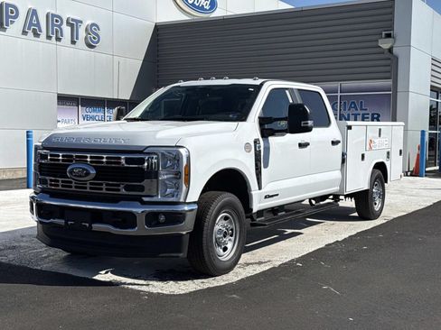 New 2026 Ford F350 XL w/ XL Chrome Package AWD/4WD image 7