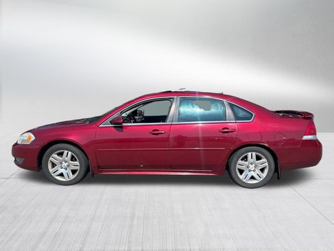 Used 2011 Chevrolet Impala LT w/ Luxury Edition Package FWD image 6