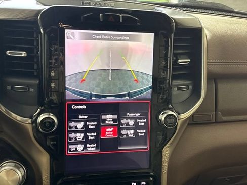 Used 2019 RAM 1500 Laramie AWD/4WD image 45