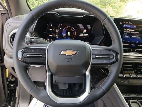 New 2025 Chevrolet Colorado LT w/ Advanced Trailering Package image 12