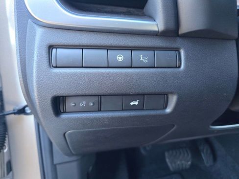 Used 2023 Nissan Rogue Platinum w/ Platinum Premium Package image 29