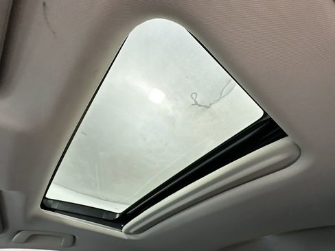 Used 2022 Honda Civic EX image 27