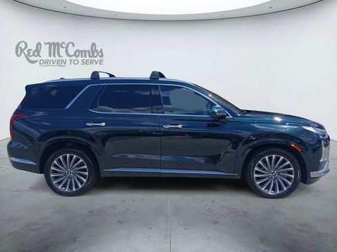 Used 2025 Hyundai Palisade Calligraphy FWD image 6