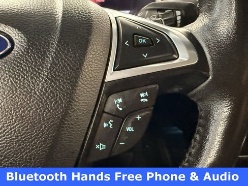 Used 2015 Ford Edge Titanium image 31