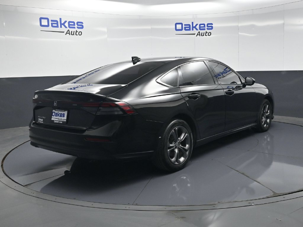 Used 2023 Honda Accord EX image 7