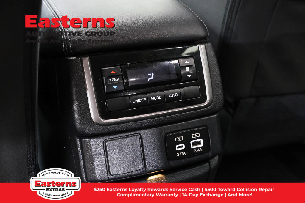 Used 2025 Subaru Ascent Premium AWD/4WD image 23