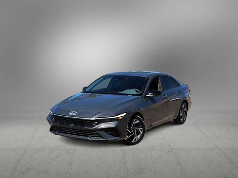 New 2025 Hyundai Elantra Sport FWD image 1