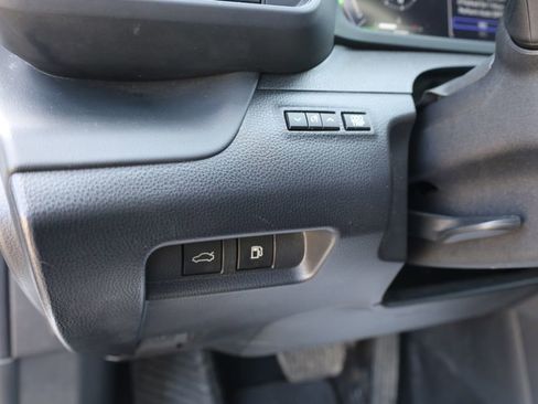 Used 2023 Toyota Crown XLE image 15