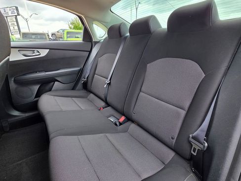 Used 2023 Kia Forte LXS image 19