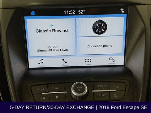 Certified 2019 Ford Escape SE image 18
