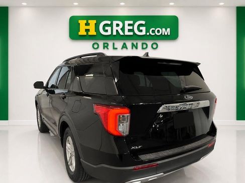 Used 2021 Ford Explorer XLT w/ Equipment Group 202A RWD image 2