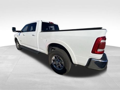 Used 2022 RAM 2500 Laramie AWD/4WD image 5