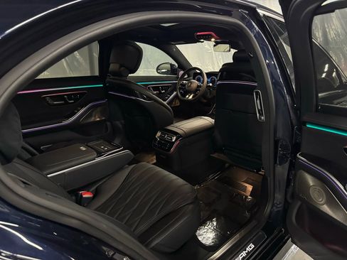 Used 2024 Mercedes-Benz S 63 AMG S image 30