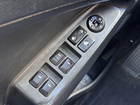 Used 2017 Kia Forte LX image 19