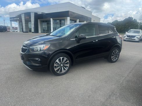 Used 2022 Buick Encore Preferred w/ Safety Package image 1
