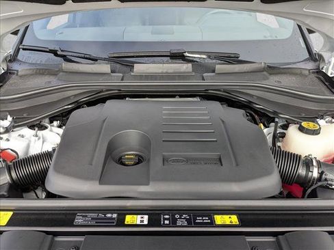 New 2025 Land Rover Range Rover Sport Dynamic SE image 18