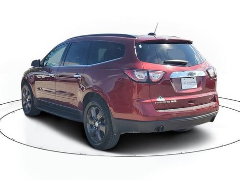 Used 2017 Chevrolet Traverse LT w/ Graphite Special Edition AWD/4WD image 3
