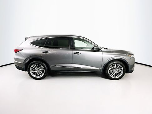 Used 2023 Acura MDX SH-AWD w/ Advance Package image 10