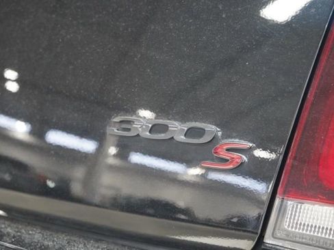 Used 2022 Chrysler 300 S image 12