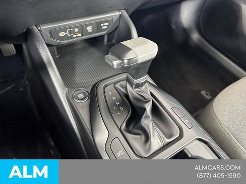 Used 2025 Kia K4 FWD image 33