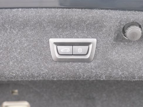 Used 2024 BMW M4 xDrive Competition AWD/4WD image 38