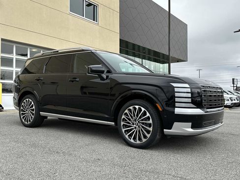 New 2026 Hyundai Palisade Calligraphy image 2