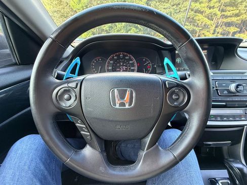 Used 2013 Honda Accord Sport image 17