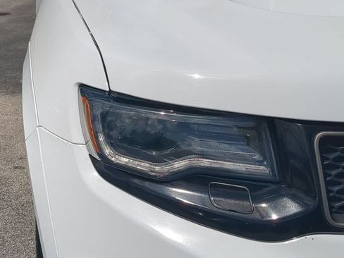 Used 2019 Jeep Grand Cherokee Trackhawk AWD/4WD image 10