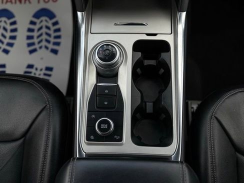 Certified 2023 Ford Explorer Limited image 33