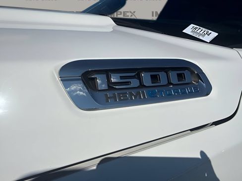 Used 2023 RAM 1500 Limited AWD/4WD image 32