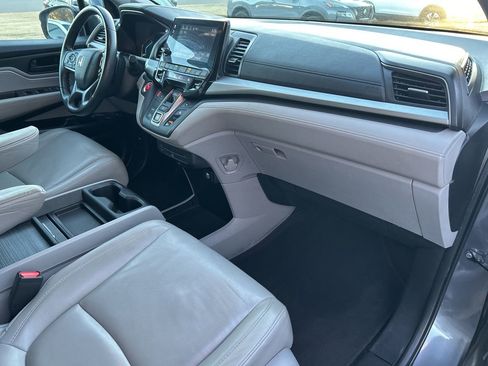 Used 2018 Honda Odyssey EX-L image 37
