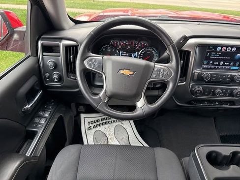 Used 2018 Chevrolet Silverado 1500 LT w/ All Star Edition AWD/4WD image 18