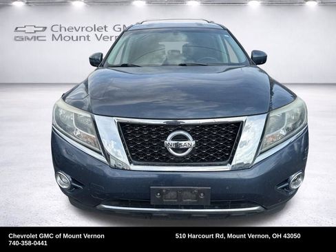 Used 2015 Nissan Pathfinder SV w/ Trailer Tow Package AWD/4WD image 8