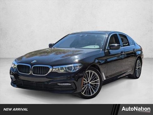 Used 2018 BMW 530e image 1