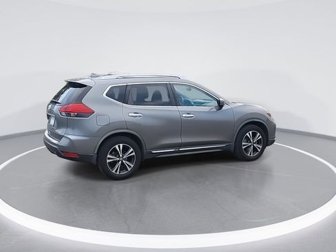 Used 2017 Nissan Rogue SL FWD image 8