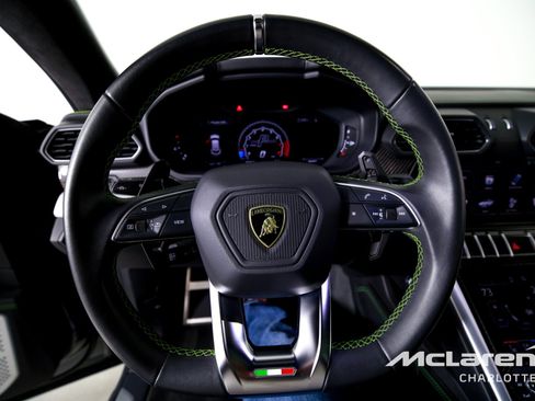 Used 2020 Lamborghini Urus image 14