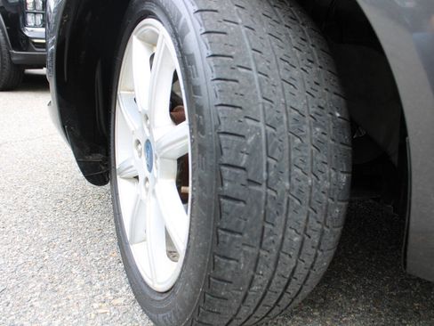 Used 2019 Ford Fiesta SE w/ Equipment Group 201A FWD image 17