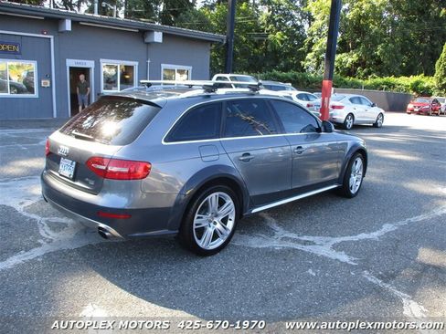 Used 2013 Audi A4 Premium Plus w/ Premium Plus Pkg image 3