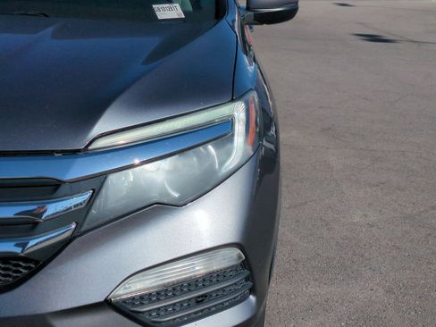 Used 2016 Honda Pilot EX image 12